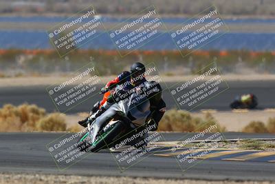 media/Apr-10-2022-SoCal Trackdays (Sun) [[f104b12566]]/Turn 14 (10am)/